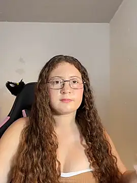 Snapshot of natural_ginger5 chatting on March 27, 9:03 pm natural ginger5 online show from March 27, 9:03 pm