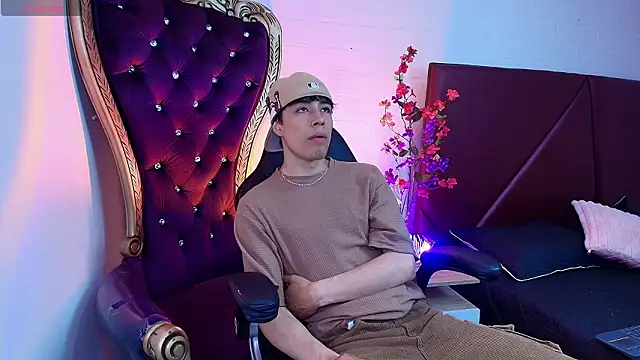 Snapshot of Andreew_Style chatting on March 28, 8:30 pm Andreew Style online show from March 28, 8:30 pm