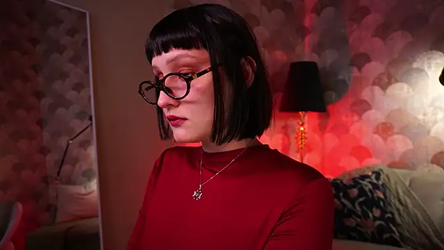 Snapshot of Velvet_Lily chatting on March 16, 9:30 pm Velvet Lily online show from March 16, 9:30 pm