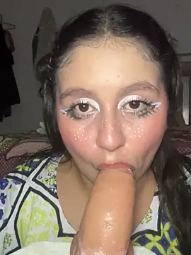 Snapshot of Maggie_69 chatting on March 25, 3:12 am Maggie 69 online show from March 25, 3:12 am