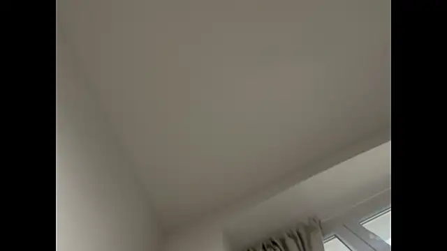 Snapshot of rommmika chatting on March 28, 4:50 pm rommmika online show from March 28, 4:50 pm