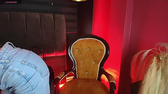 Miila 18 online show from March 27, 3:23 pm