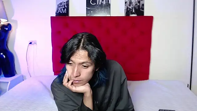 Noire boy online show from March 15, 8:37 pm