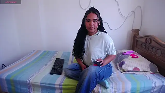 Snapshot of Tiffany_Brewer chatting on March 17, 2:20 pm Tiffany Brewer online show from March 17, 2:20 pm