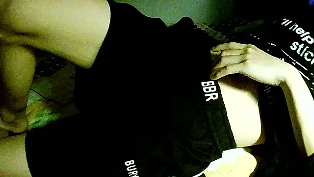 Kang143 online show from March 29, 3:56 pm