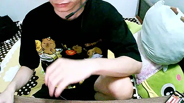 Kang143 online show from April 2, 2:26 pm