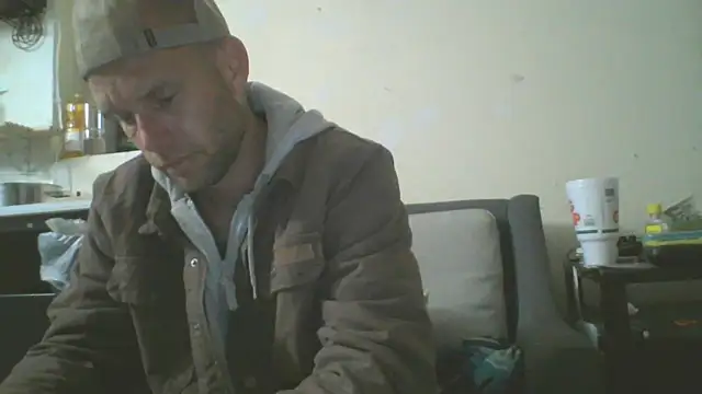 CaptCraker online show from March 25, 7:58 am