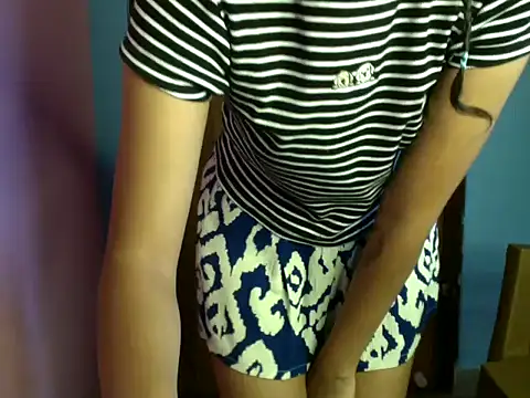 ezabela  online show from April 10, 7:35 am