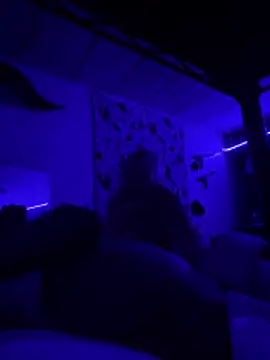 Snapshot of AligningWalking chatting on April 5, 5:59 am AligningWalking online show from April 5, 5:59 am