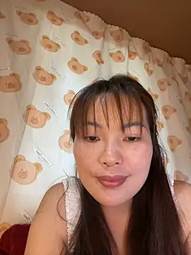 Snapshot of Milik-1022 chatting on March 21, 4:50 am Milik-1022 online show from March 21, 4:50 am