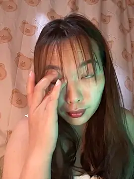 Snapshot of Milik-1022 chatting on March 31, 3:23 pm Milik-1022 online show from March 31, 3:23 pm