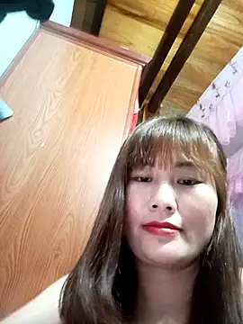 Lucxy-ki6 online show from April 1, 1:41 pm