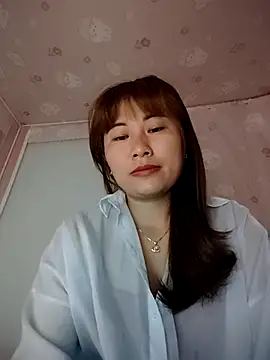 Lucxy-ki6 online show from May 4, 8:38 pm