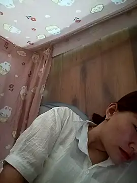 Lucxy-ki6 online show from May 7, 11:43 pm