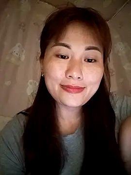 Lucxy-ki6 online show from May 10, 1:27 pm
