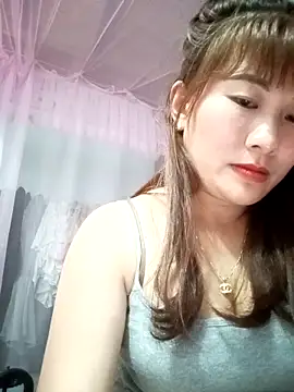 Lucxy-ki6 online show from May 11, 4:15 pm
