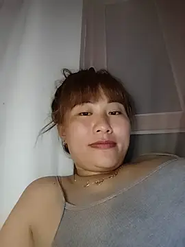 Lucxy-ki6 online show from May 18, 4:13 pm