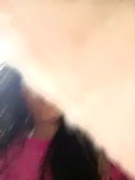 Snapshot of Hn9022 chatting on March 17, 1:47 pm Hn9022 online show from March 17, 1:47 pm