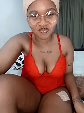 Snapshot of Hotsexyberry222 chatting on March 18, 9:51 pm Hotsexyberry222 online show from March 18, 9:51 pm