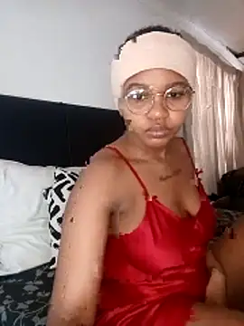 Snapshot of Hotsexyberry222 chatting on March 20, 9:25 am Hotsexyberry222 online show from March 20, 9:25 am