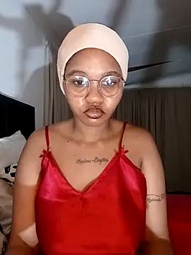 Snapshot of Hotsexyberry222 chatting on March 22, 5:27 pm Hotsexyberry222 online show from March 22, 5:27 pm