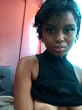 pinkkayla0 online show from March 18, 10:18 am