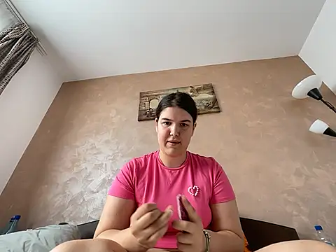 Snapshot of BettyyBlue chatting on June 23, 12:36 pm BettyyBlue online show from June 23, 12:36 pm
