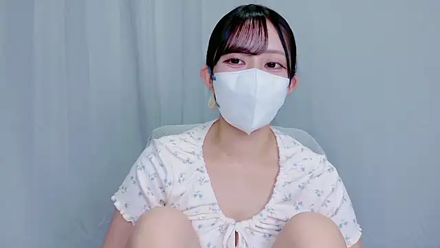Sakura sweety  online show from April 25, 6:05 am