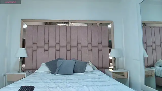 Snapshot of MailynTafur chatting on March 18, 7:50 pm MailynTafur online show from March 18, 7:50 pm