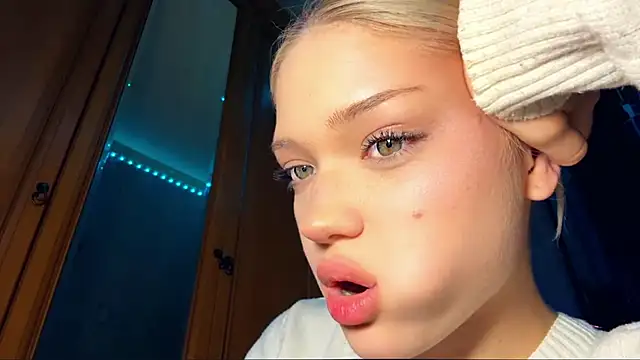 StacyChocopay online show from March 23, 8:57 pm