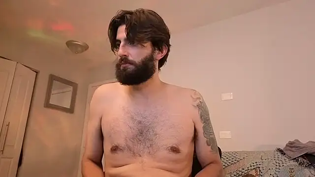 gorgeousgiant online show from July 21, 8:27 am