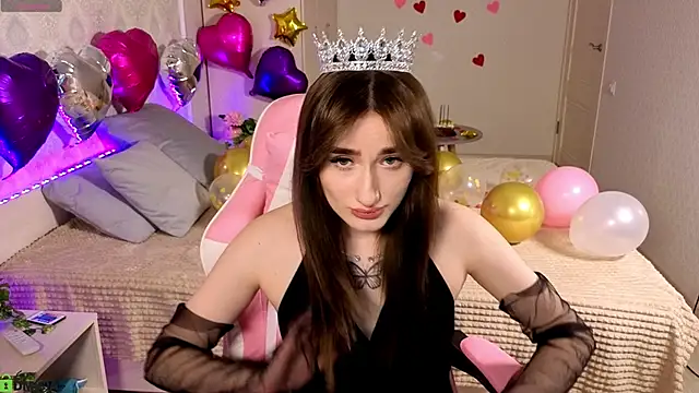 Snapshot of Lady_Sunrise12 chatting on March 27, 1:00 am Lady Sunrise12 online show from March 27, 1:00 am