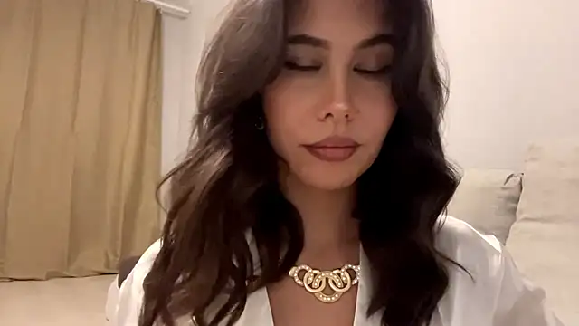 Snapshot of FloDesisles chatting on March 15, 7:42 pm FloDesisles online show from March 15, 7:42 pm