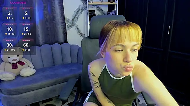 AlaskaFlowerss1  online show from March 29, 5:07 am