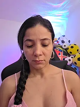miaeyex online show from July 1, 12:18 pm