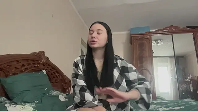 Sofi Funny online show from March 28, 2:00 am