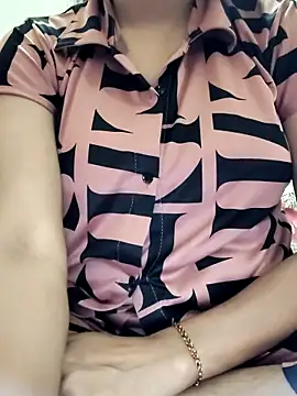 Snapshot of Noor_Sexy02 chatting on March 20, 4:17 am Noor Sexy02 online show from March 20, 4:17 am