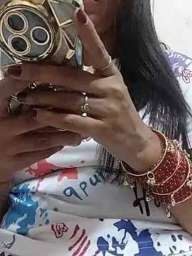 Snapshot of Noor_Sexy02 chatting on April 5, 2:47 pm Noor Sexy02 online show from April 5, 2:47 pm