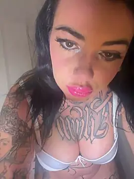 Snapshot of jenypr1ncess chatting on March 28, 5:40 am jenypr1ncess online show from March 28, 5:40 am