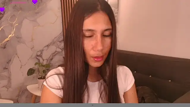 LucyBecker online show from April 19, 10:12 pm