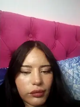 Snapshot of deisypinzongaleano chatting on March 21, 10:13 pm deisypinzongaleano online show from March 21, 10:13 pm