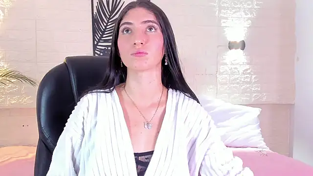 Snapshot of Valeria_noir chatting on March 20, 11:59 am Valeria noir online show from March 20, 11:59 am