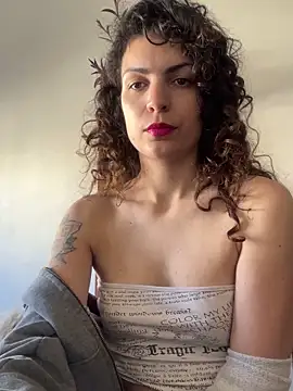 conejita000 online show from March 24, 2:00 pm