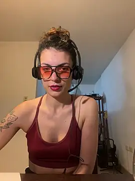 conejita000 online show from March 30, 2:01 am