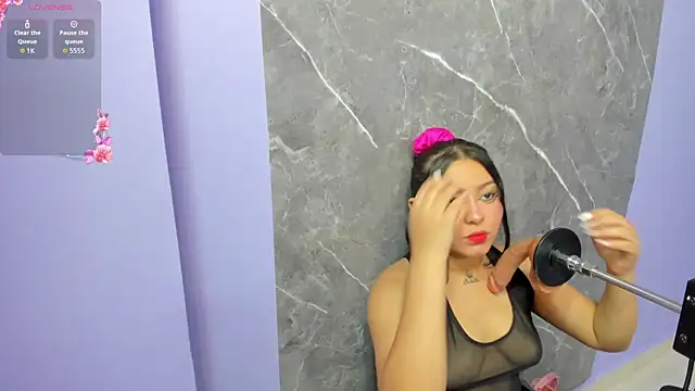 little elif online show from March 27, 7:46 pm