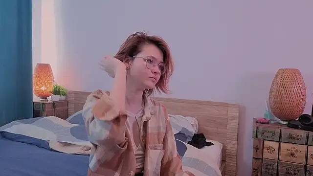 FlaviaAvena online show from March 22, 8:29 am