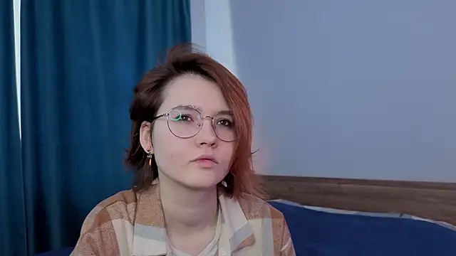 FlaviaAvena online show from March 23, 8:18 am