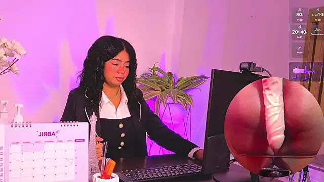 KateLovings online show from April 2, 1:53 pm