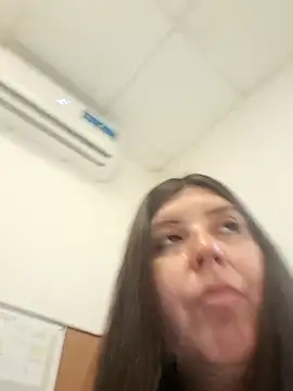 Snapshot of melucita chatting on March 17, 11:35 am melucita online show from March 17, 11:35 am