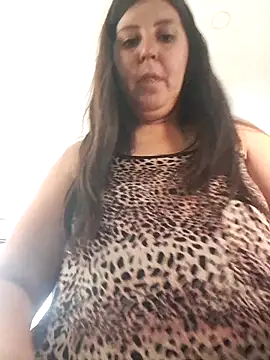 Snapshot of melucita chatting on March 23, 8:13 pm melucita online show from March 23, 8:13 pm